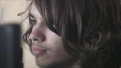 i Hope there is more to this slut...