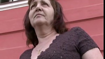 i wanna fuck a czech mature like this