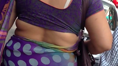 Hot Nepali aunty (bra visible)