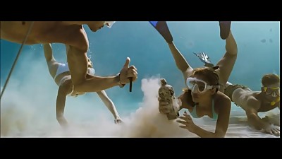 Jessica Alba sexy moments