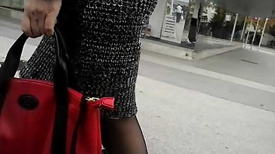 spy verry hot pantyhosed mature in black