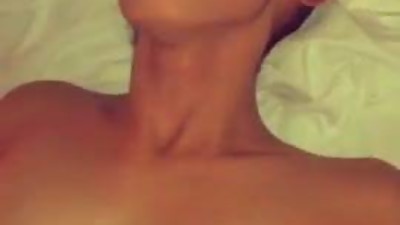 indonesian desahan mantap