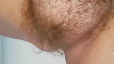 wife drying her hairy pussy,tits after