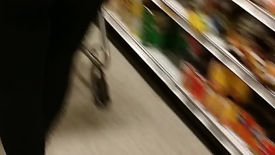 Candid Mature jamaican booty 2