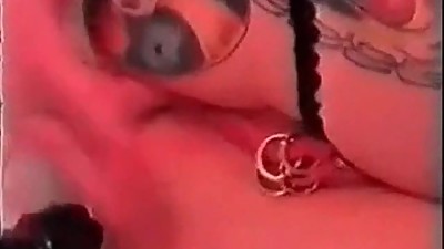 I am Pierced Mature with pussy and