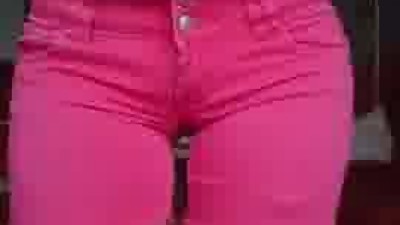 Milf in tight Jeans 5