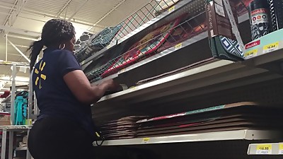 Walmart Worker with a phatty pt 2