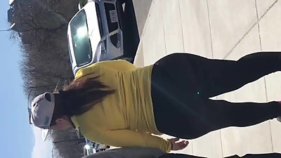 Big booty Latina mom