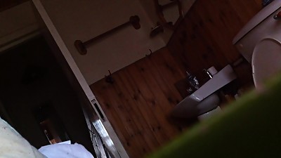 Hidden cam milf pissing